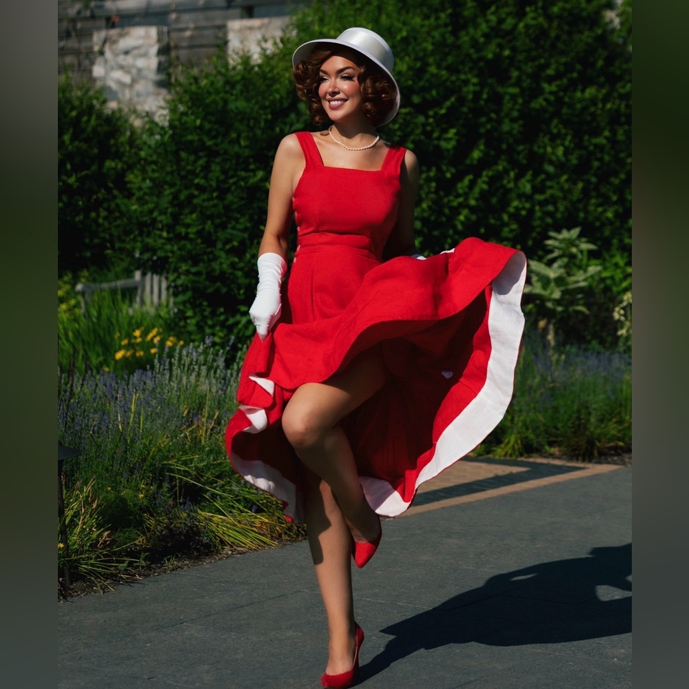 Son de Flor Classic Linen Pinafore Dress - Bright Red